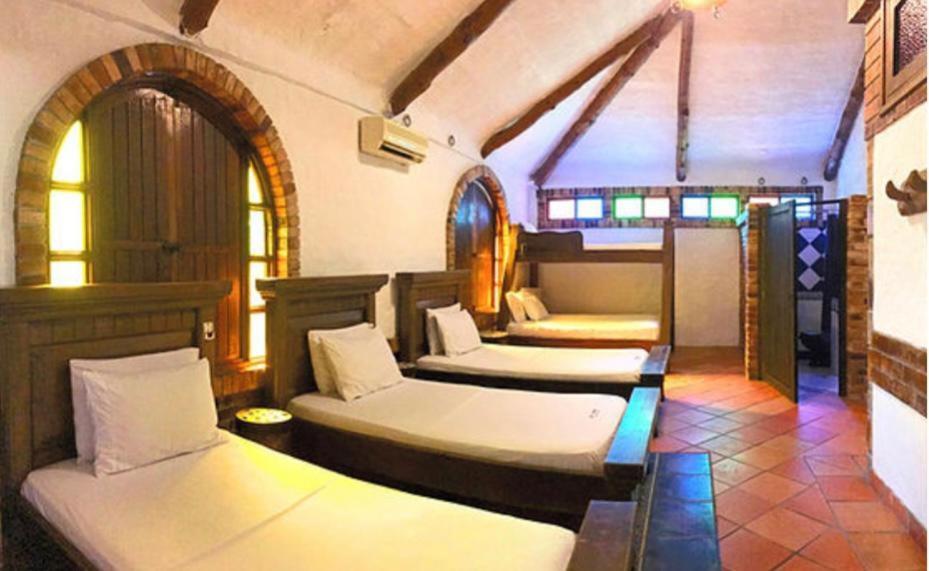 Hotel Hacienda Gualanday Apiay エクステリア 写真