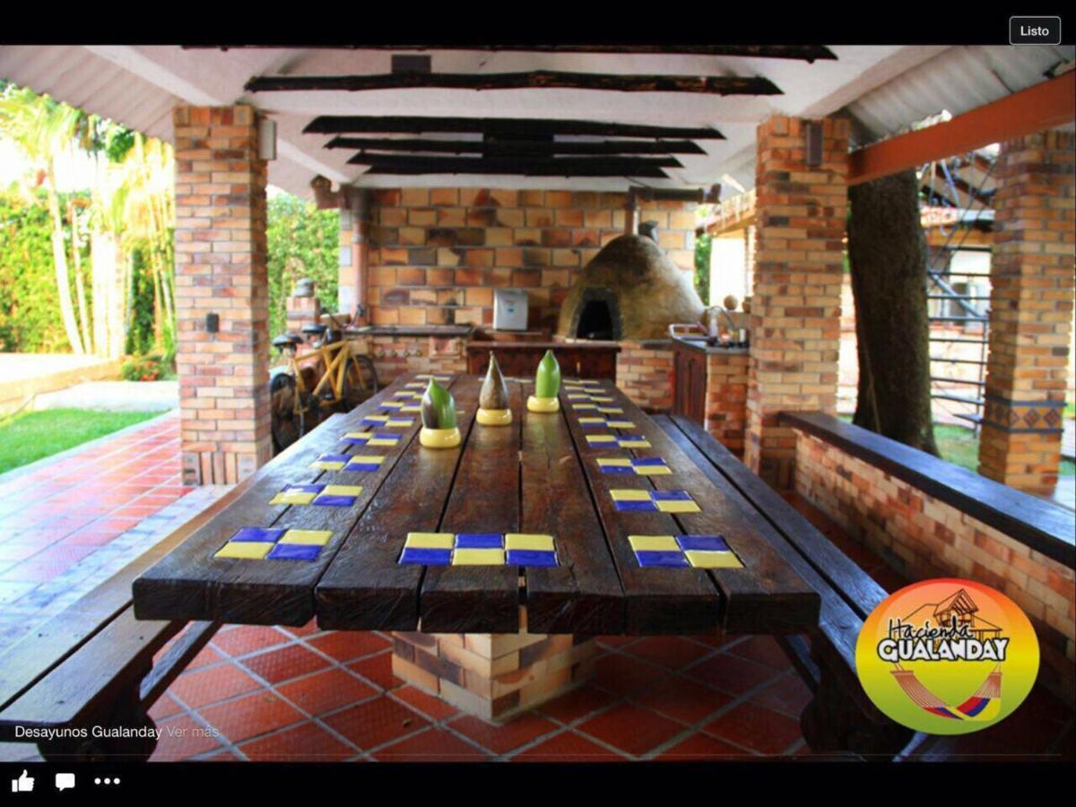 Hotel Hacienda Gualanday Apiay エクステリア 写真