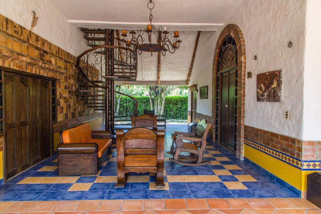 Hotel Hacienda Gualanday Apiay エクステリア 写真